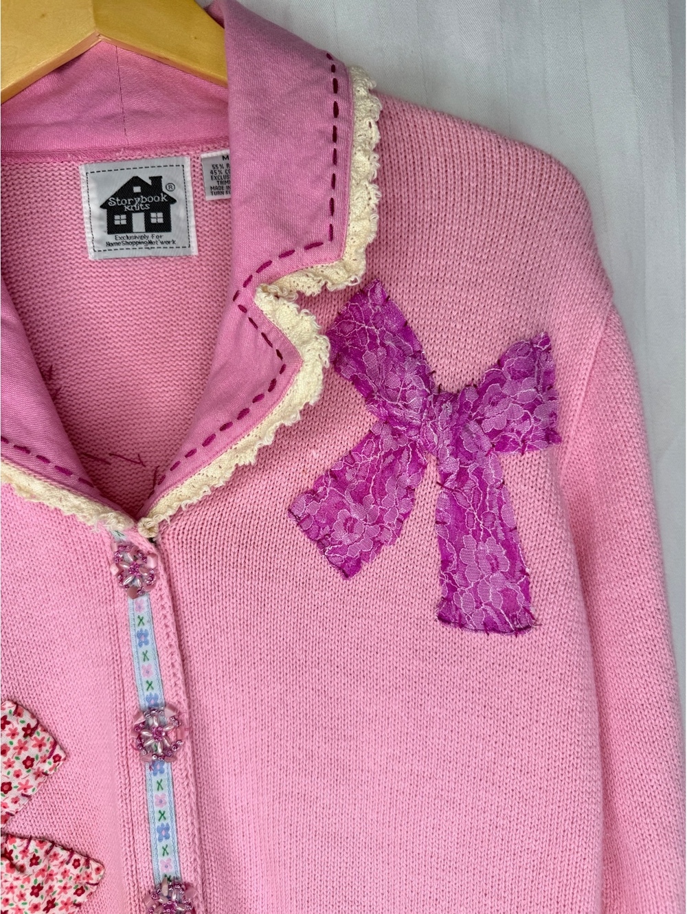 1990s Storybook Knits Pink Bow Cardigan Sweater - Picture 2 of 10